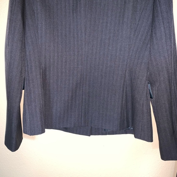 Evan-Picone Pant Suit - Picture 13 of 16